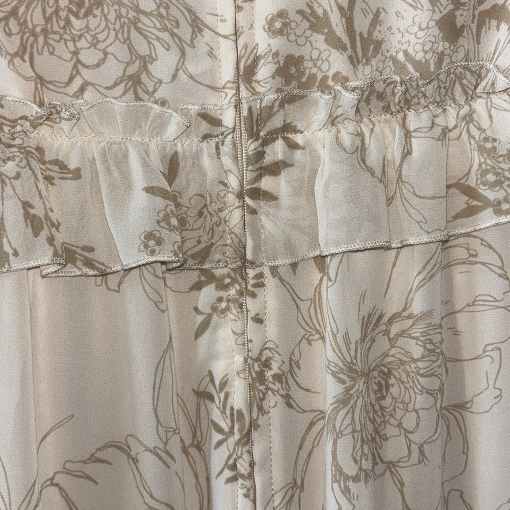 June & Hudson Floral Print Ruffled Flutter Sleeves Maxi Dress - Picture 6 of 11